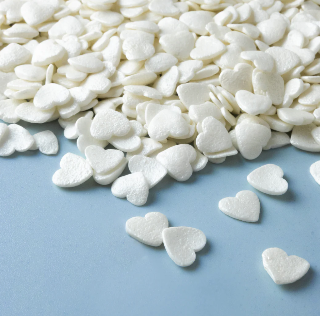 White Pearl Hearts Metallic Confetti